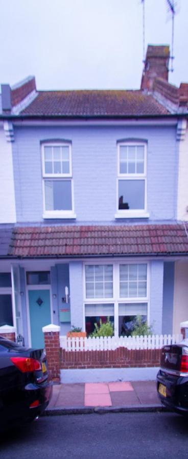 Beautiful Victorian Terraced House Villa Eastbourne Exterior photo